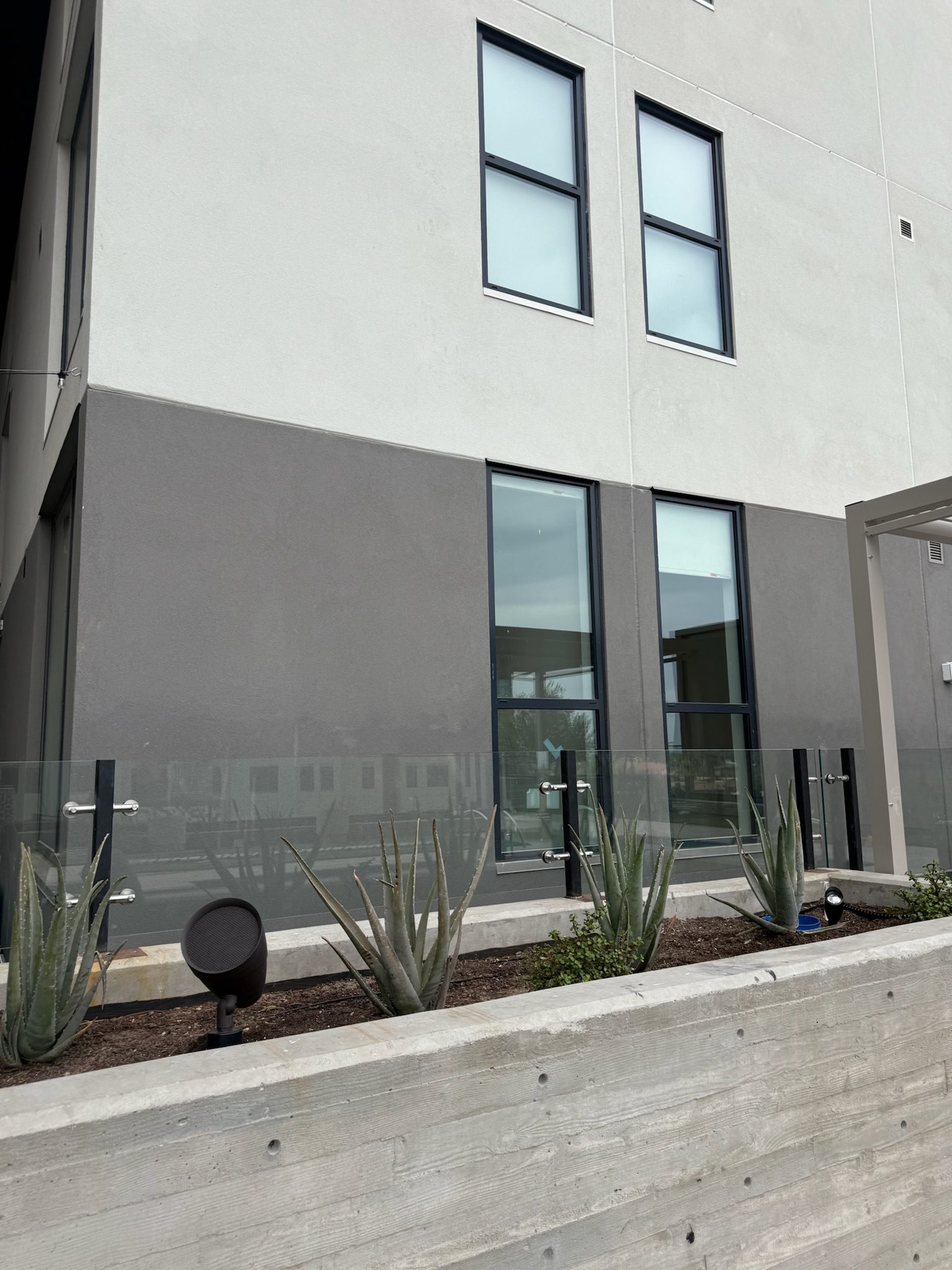 Landscaping and planter boxes underway on the 5th floor, the courtyard is coming to life.
